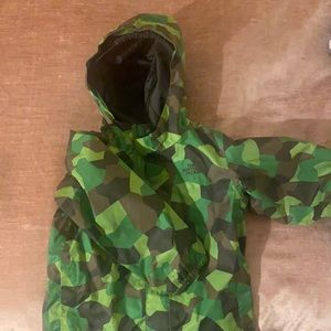 Boys NorthFace Rainjacket